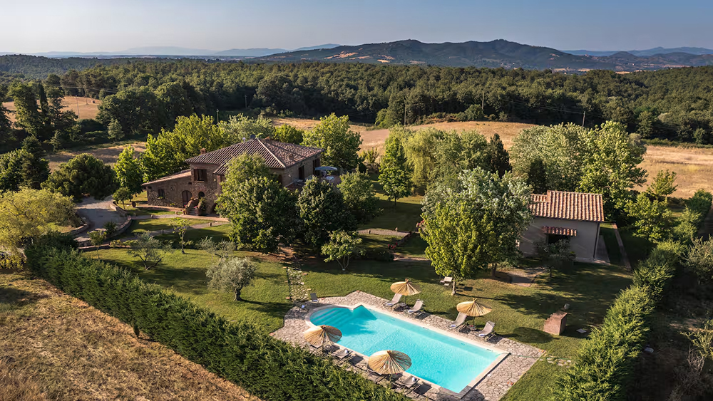 aaec6bb1-f15d-4c80-936f-dc2333006875.jpeg copy